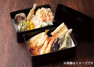 旬の食材を厳選した豪華天ぷら盛り合わせ